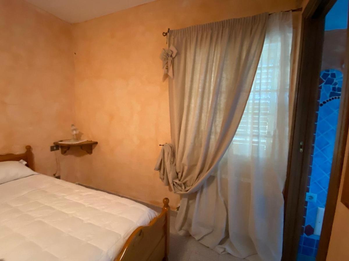 Bed And Breakfast Li Paduli Alvi Cannigione Ngoại thất bức ảnh